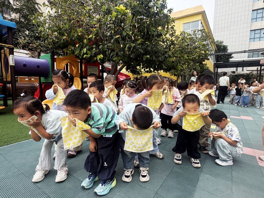 育才幼儿园开展春季消防疏散演练活动
